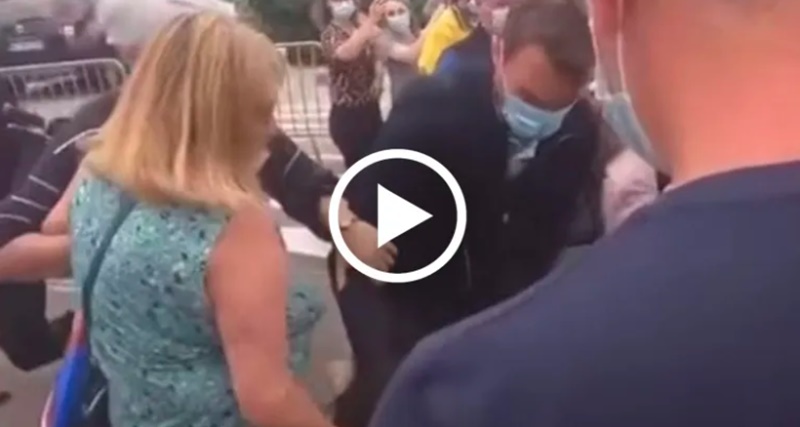 Urgente: PRESIDENTE leva tapa na cara de manifestantes e deixa todos em CHOQUE – VÍDEO