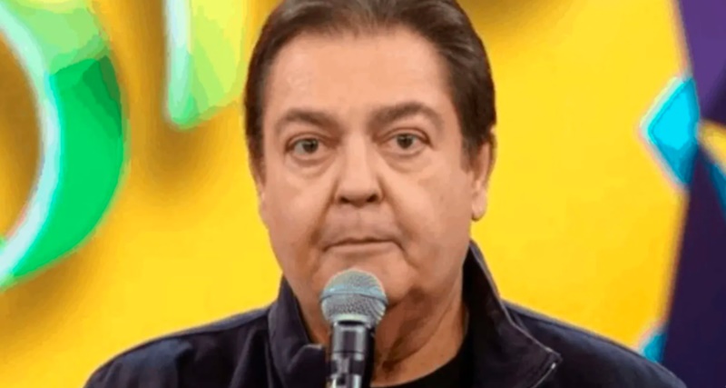 Vidente que previu a morte de Marília Mendonça faz terrível previsão para o FAUSTÃO e deixa o Brasil incrédulo ao dizer que… Ver mais