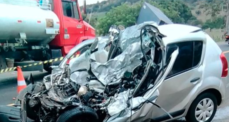 MORRE a nossa amada CANTORA, após GRAVE ACIDENTE de carro, foi levada as pressas…Ver mais