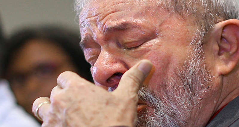 FOI CONFIRMADO: Dias após cirurgia na cabeça, Lula acabou sendo m… Ver mais