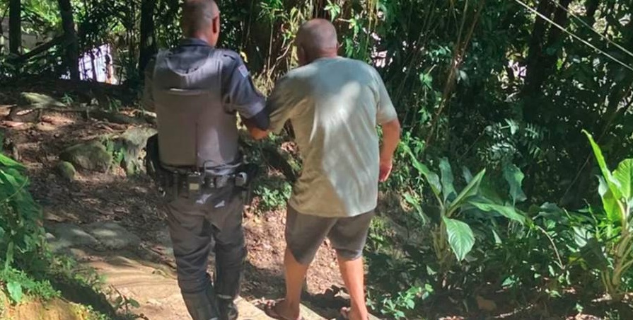 Idoso de 71 anos marca encontro com jovem de 16 pela internet, e chegando lá ele acabou sendo estru… Ver mais