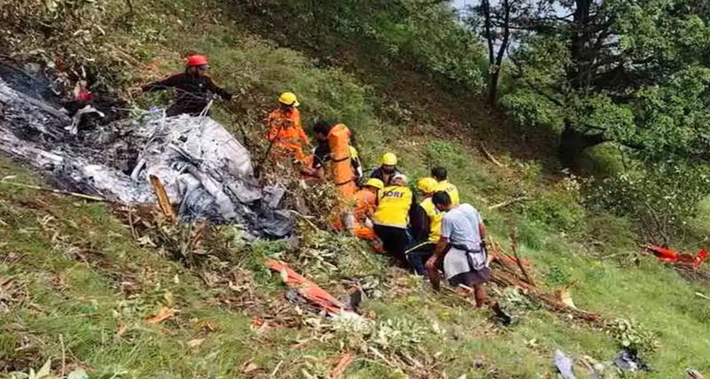 Helicóptero Cai com 7 Pessoas e Nele Estava o Querido… Ver mais
